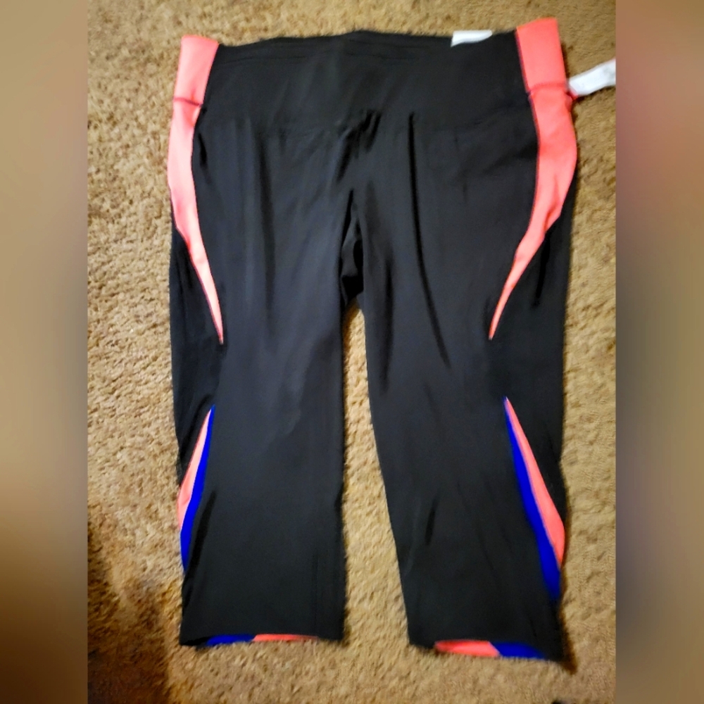 Livi Active Black and Pink Leggings